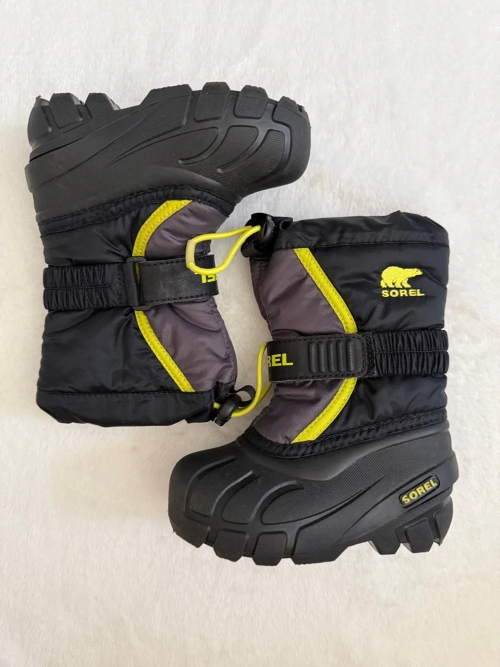 Sorel | Flurry Waterproof Insulated Winter Snow Boots Black Neon (7 Toddler)